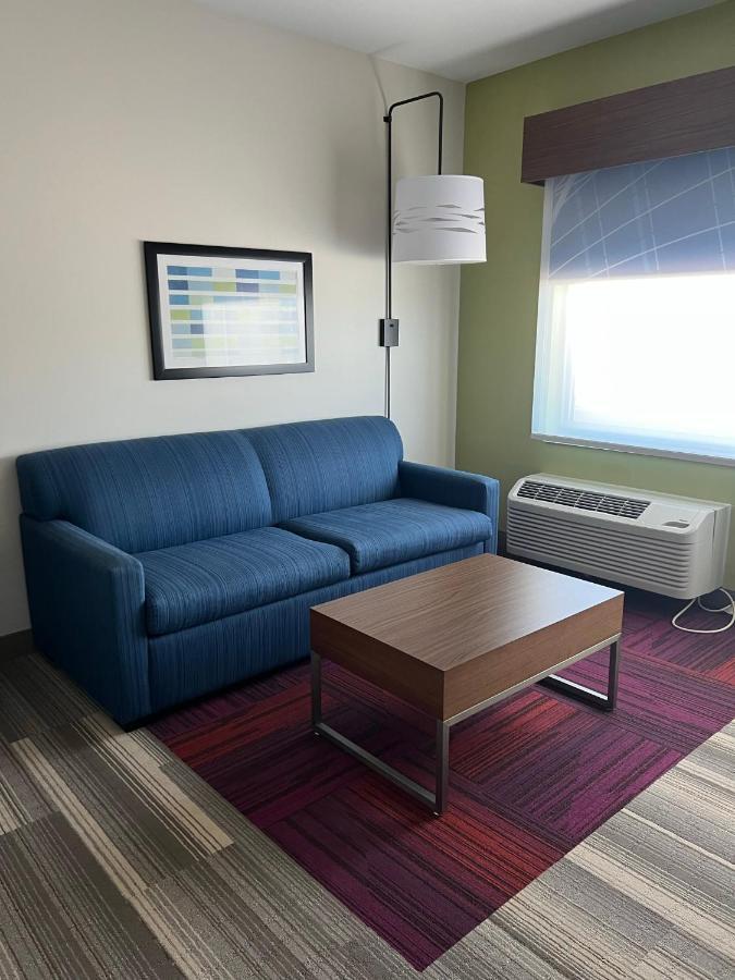 Holiday Inn Express & Suites - Ukiah By Ihg Bagian luar foto