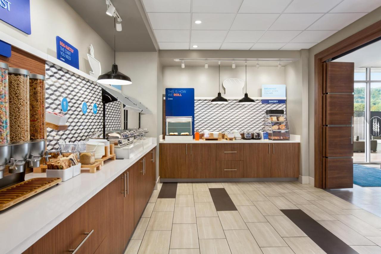 Holiday Inn Express & Suites - Ukiah By Ihg Bagian luar foto