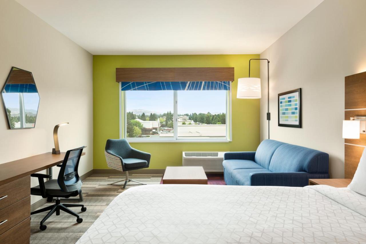 Holiday Inn Express & Suites - Ukiah By Ihg Bagian luar foto