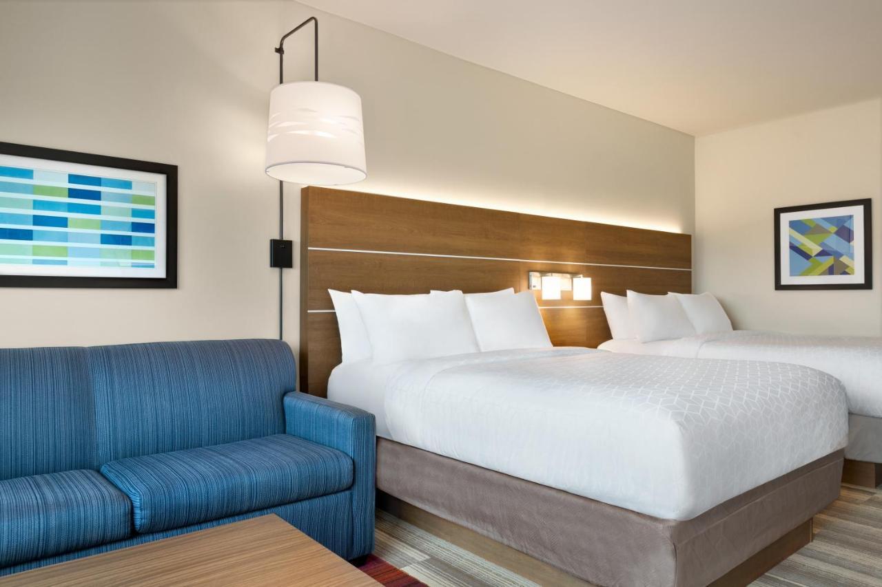 Holiday Inn Express & Suites - Ukiah By Ihg Bagian luar foto