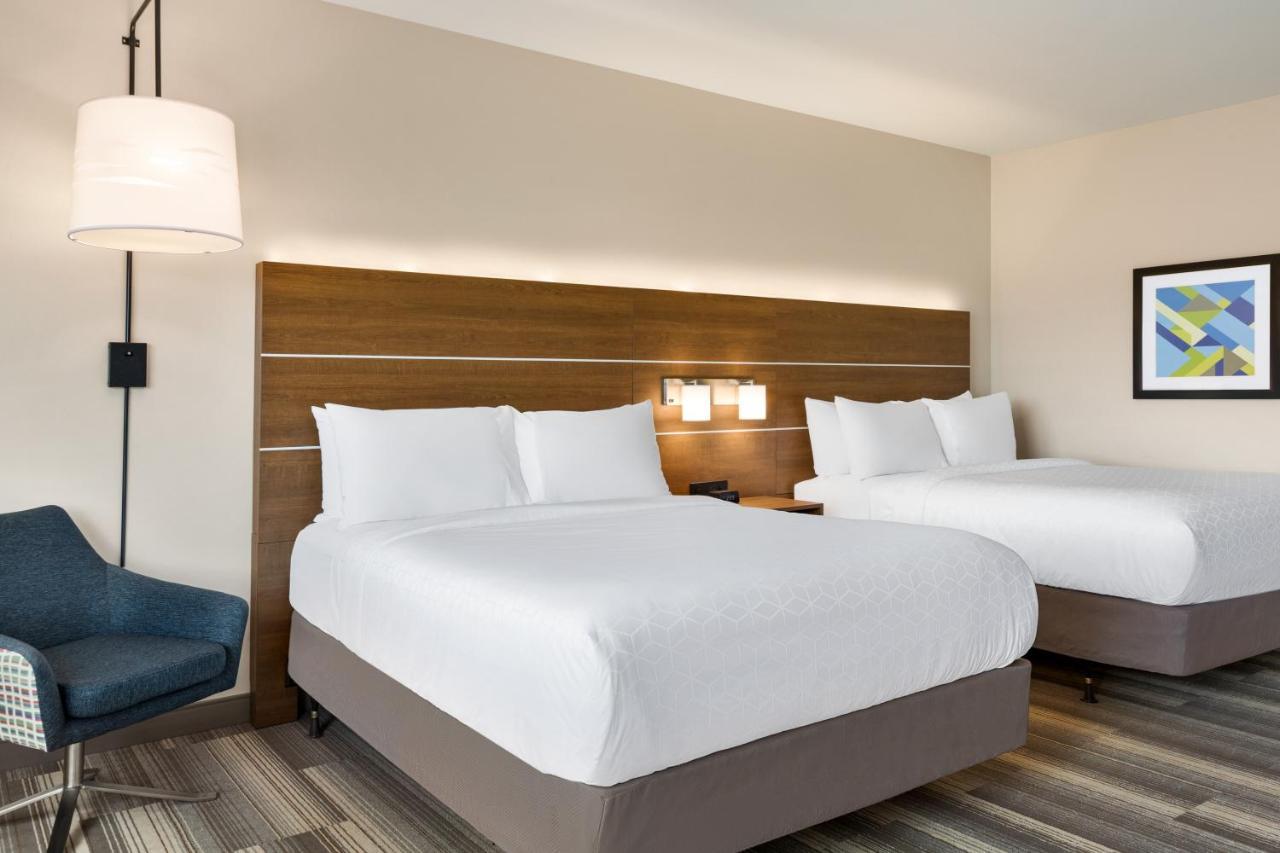 Holiday Inn Express & Suites - Ukiah By Ihg Bagian luar foto